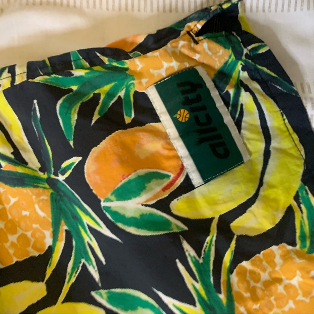 Colorful Graphic Shorts - Picture 7 of 7